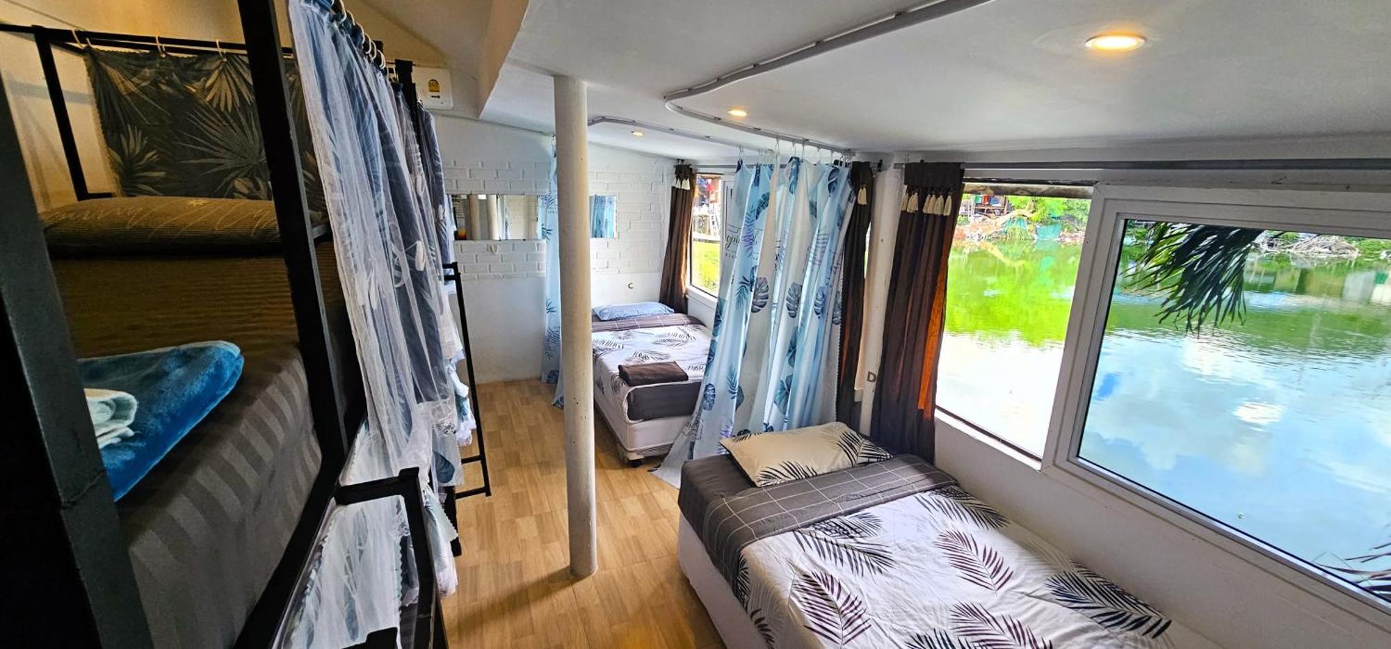 Hideout Hostel Hat Rin Buitenkant foto
